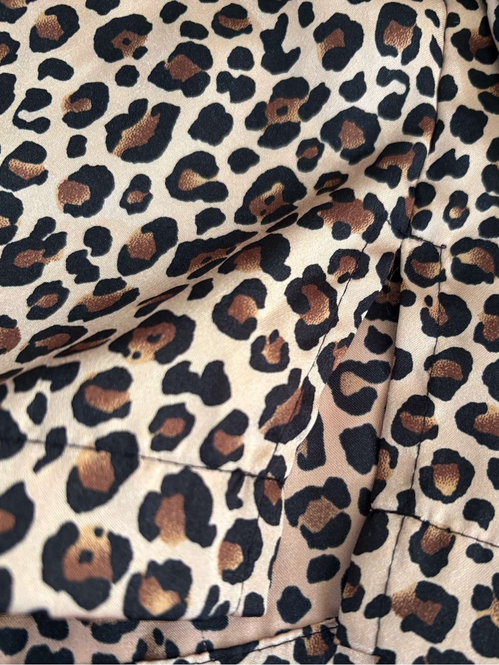 Morgan Taylor Intimates Leopard Print Pajama Top Satin Finish Size M Loungewear - Picture 4 of 7